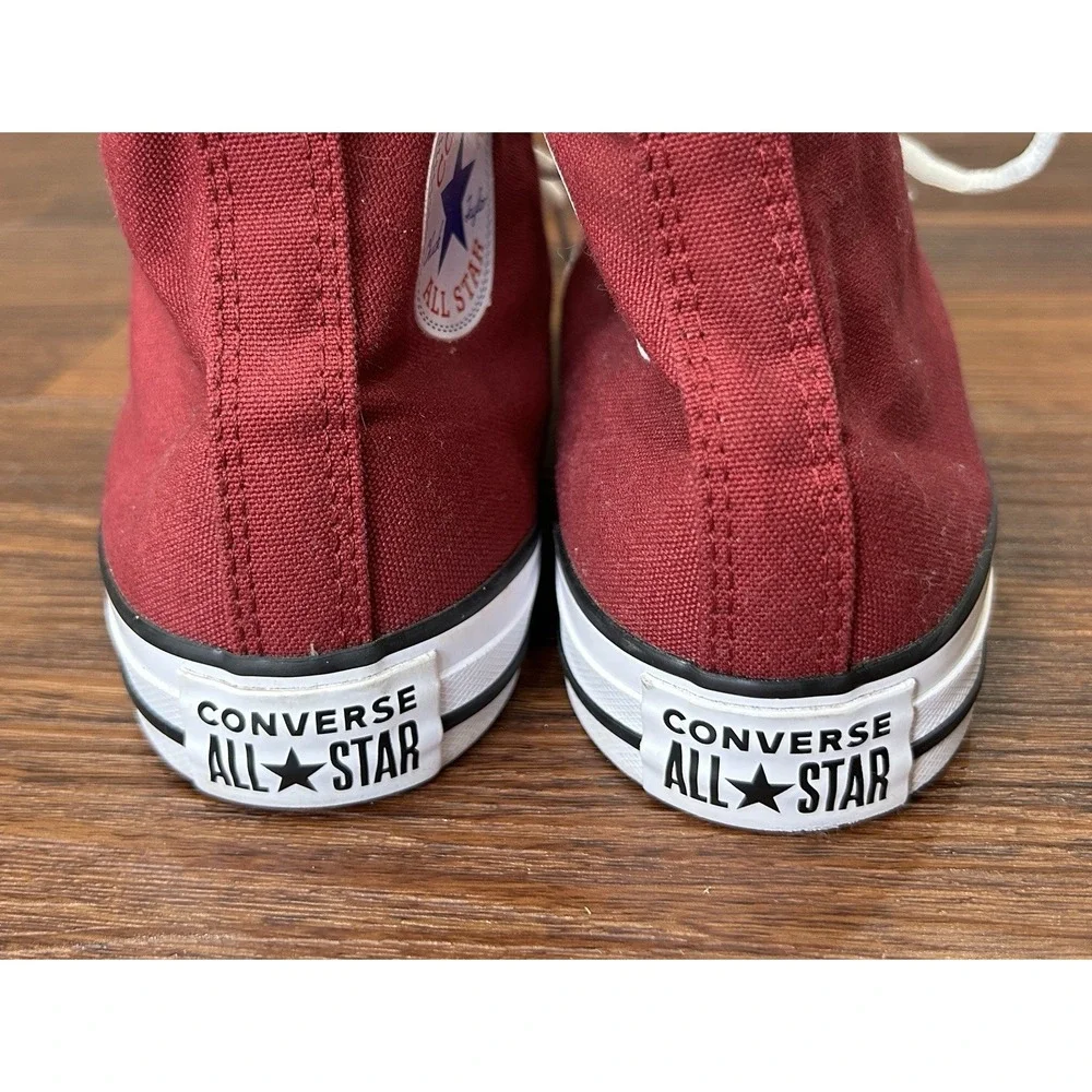 Converse Chuck Taylor All Star High Maroon Men's Size 7 Women's Size 9 M9613